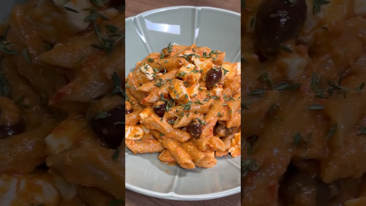 PASTA con PESTO di MANDORLE e POMODORINI CONFIT🍅🌿✨ #Shorts