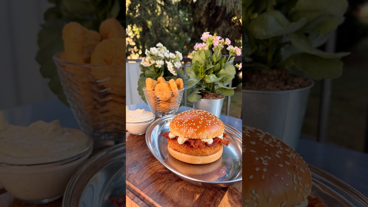 🍔 McCHICKEN® IL ROMANO …con la versione di Daniele Resconi ❤️ #Shorts #adv