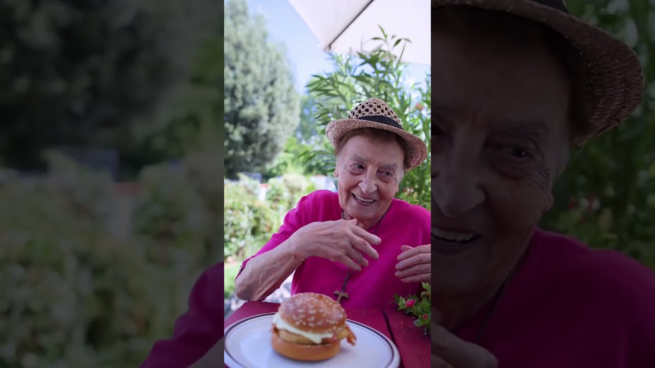 🍔 McCHICKEN® IL ROMANO …con la ricetta della nonna❤️ #Shorts #adv