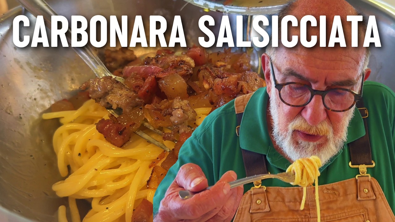 La ricetta della carbonara rinforzata di Giorgione con salsiccia e cipolla