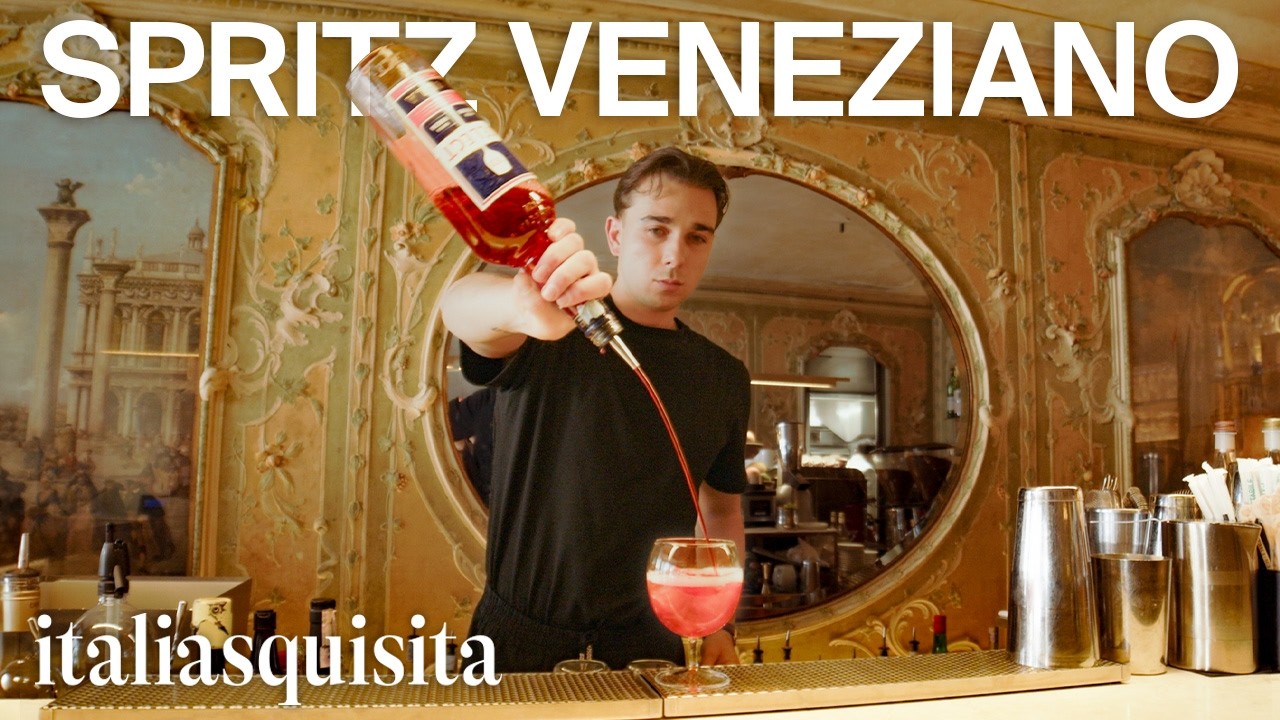 Lo Spritz originale e i cicchetti veneziani al Gran Caffè Quadri dal 1778